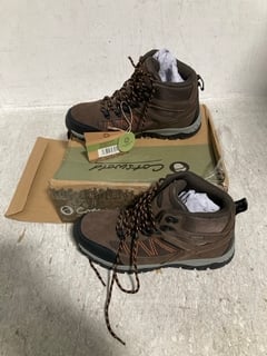 MAISEMORE MENS SUEDE MESH HIKING BOOTS - SIZE UK 10: LOCATION - WA5