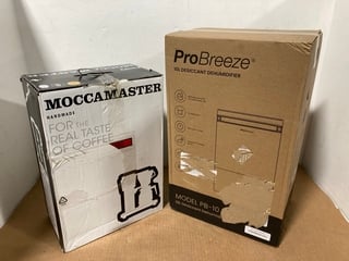 MOCCAMASTER 1.25 LITRE COFFEE MAKER IN BLACK TO ALSO INCLUDE PRO BREEZE 10 LITRE DESICCANT DEHUMIDIFIER - MODEL: PB-10: LOCATION - WA11