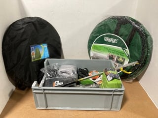 QTY OF ASSORTED GARDEN/OUTDOOR ITEMS TO INCLUDE DRAPER 175 LITRE GENERAL PURPOSE POP UP TIDY BAG IN GREEN: LOCATION - A16