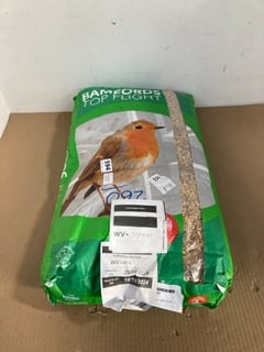 LARGE BAG OF BAMFORDS TOP FLIGHT BIRD SEED - BBE NOT SHOWN: LOCATION - B7