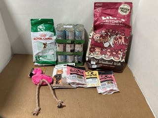 QTY OF ASSORTED PET ITEMS TO INCLUDE 2KG BAG OF ROYAL CANIN MINI ADULT DRY DOG FOOD - BBE: 02.03.2026: LOCATION - B13