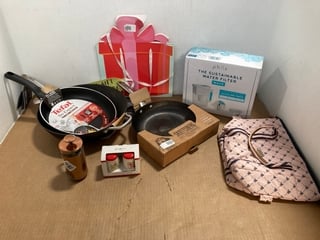 QTY OF ASSORTED HOUSEHOLD ITEMS TO INCLUDE SKOTTSBERG 34CM WOK IN BLACK: LOCATION - C15