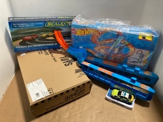 5 X ASSORTED CHILDRENS TOYS TO INCLUDE HOT WHEELS SKY CRASH TOWER TRACK SET: LOCATION - C15