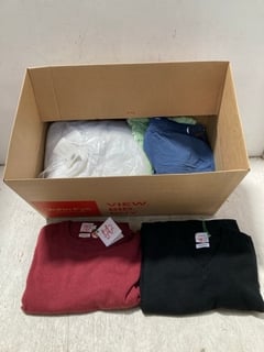 QTY OF ASSORTED MENS JOHN LEWIS & PARTNERS CLOTHING IN VARIOUS SIZES TO INCLUDE CASHMERE LONG SLEEVED SWEATER IN RED - SIZE UK LARGE: LOCATION - C10