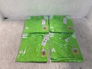 6 X ADIDAS AFA FOOTBALL TOPS IN GREEN - UK XL: LOCATION - C7