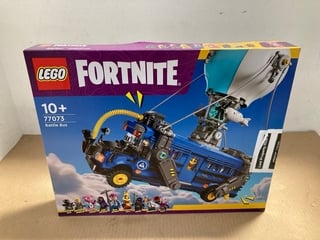 LEGO FORTNITE BATTLE BUS - MODEL 77073: LOCATION - C6