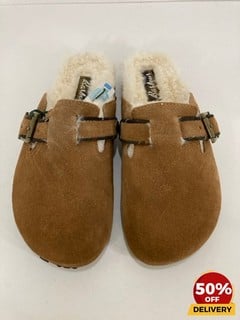 BARBOUR WOMEN'S NELLIE SUEDE MULES SLIPPERS IN CAMEL - UK 3 - RRP £59.95: LOCATION - LUX