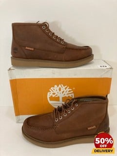 TIMBERLAND MEN'S NEWMARKET II BOAT LEATHER CHUKKA BOOTS IN RUST - UK 10 - RRP £150: LOCATION - LUX