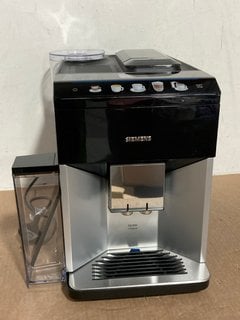 SIEMENS EQ 500 FULLY AUTOMATIC COFFEE MACHINE IN BLACK - RRP:£629: LOCATION - BR1