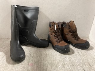 V12 WATERPROOF ZIP SIDE HIGH LEG BOOTS UK SIZE 9 TO INCLUDE PORTWEST FW90 WELLIES IN BLACK UK SIZE 11: LOCATION - BR11