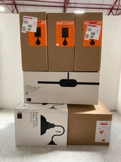 5 X ASSORTED JOHN LEWIS & PARTNERS LIGHTING ITEMS TO INCLUDE JOHN LEWIS & PARTNERS BRASS FINISH MILLHOUSE WALL LIGHT: LOCATION - AR14