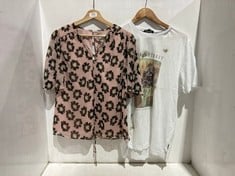 2 X ASSORTED ADULTS TED BAKER CLOTHES TO INCLUDE SPLIT SLEEVE TOP WITH NECK TIE FLORAL PINK SIZE 8