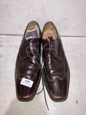 LOAKE LACE UP BROGUE SHOES BROWN SIZE 11