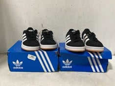 2 X ADIDAS CAMPUS 00S KIDS TRAINERS IN BLACK/WHITE- SIZE UK 12K