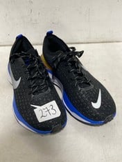 NIKE ZOOMX INVINCIBLE RUN FLYNIT 3 RUNNING SHOES-BLACK/WHITE/BLUE- SIZE UK 9- RRP £175