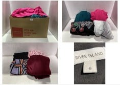 BOX OF ASSORTED CLOTHING TO INCLUDE RIVER ISLAND TOP IN SIZE 6