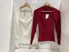 TED BAKER HELEN SWEETHEART NECKLINE KNITTED TOP WHITE - SIZE 5 TO INCLUDE TED BAKER HELEN SWEETHEART NECKLINE LONG SLEEVE KNITTED TOP - SIZE 8 - TOTAL RRP £190