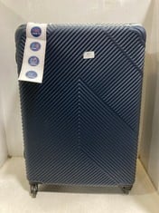 RIBBED HARDSHELL 4-WHEEL MEDIUM TRAVEL SUITCASE NAVY