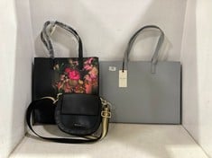 3 X ASSORTED TED BAKER BAGS TO INCLUDE TED BAKER SALINE LARGE BAG BLACK / FLORAL MOTIF