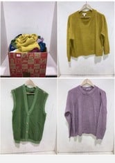 BOX OF APPROX 30 X ASSORTED CLOTHING TO INCLUDE H&M CREW NECK KNIT JUMPER MUSTARD SIZE LG