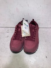 CRAGHOPPERS AQUADRY MEMBRANE WALKING TRAINERS WILDBERRY SUEDE SIZE 8