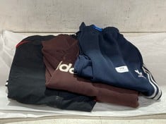 3 X ASSORTED ADIDAS CLOTHING TO INCLUDE CREW NECK SWEATER BROWN WITH LOGO SIZE SM