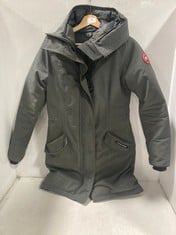 CANADA GOOSE ROSSCLAIR PARKA HERITAGE IN SIZE XS- RRP £1491