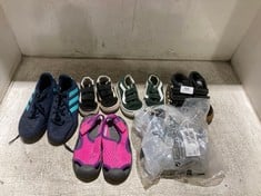 6 X ASSORTED KIDS FOOTWEAR TO INCLUDE ADIDAS TRAINERS BLUE SIZE 13