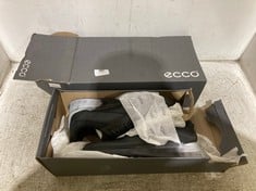 ECCO GOLF S-THREE SHOES BLACK SIZE 8-8.5 RRP- £129