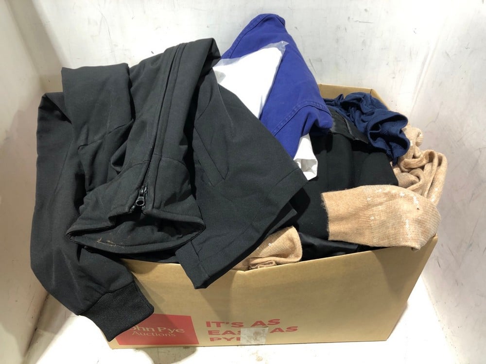 30 X ASSORTED CLOTHES TO INCLUDE BLACK ZIP-UP JACKET - SIZE M