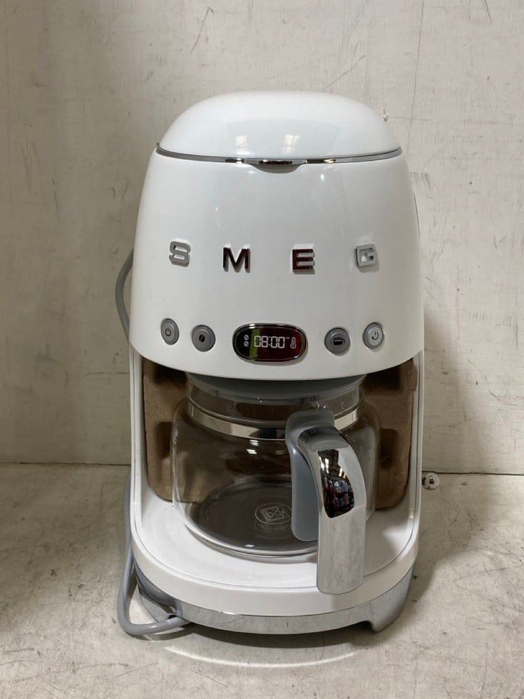 SMEG DRIP FILTER COFFEE MACHINE IN WHITE - MODEL NO. DCF02WHEU - RRP £163