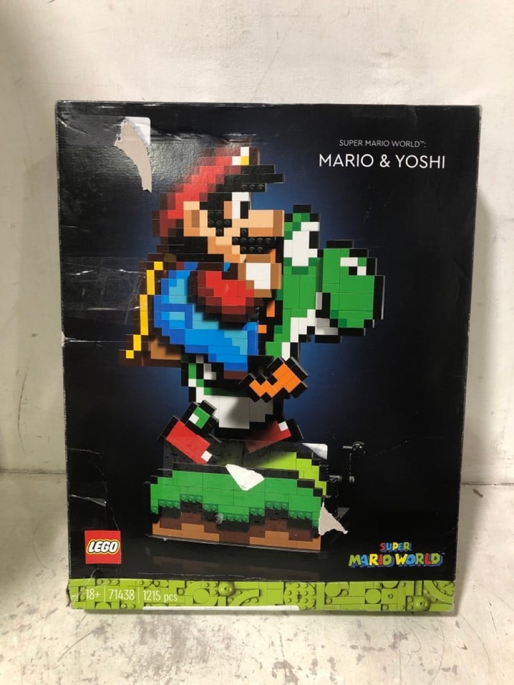 LEGO SUPER MARIO 71438 SUPER MARIO WORLD MARIO & YOSHI - RRP £114