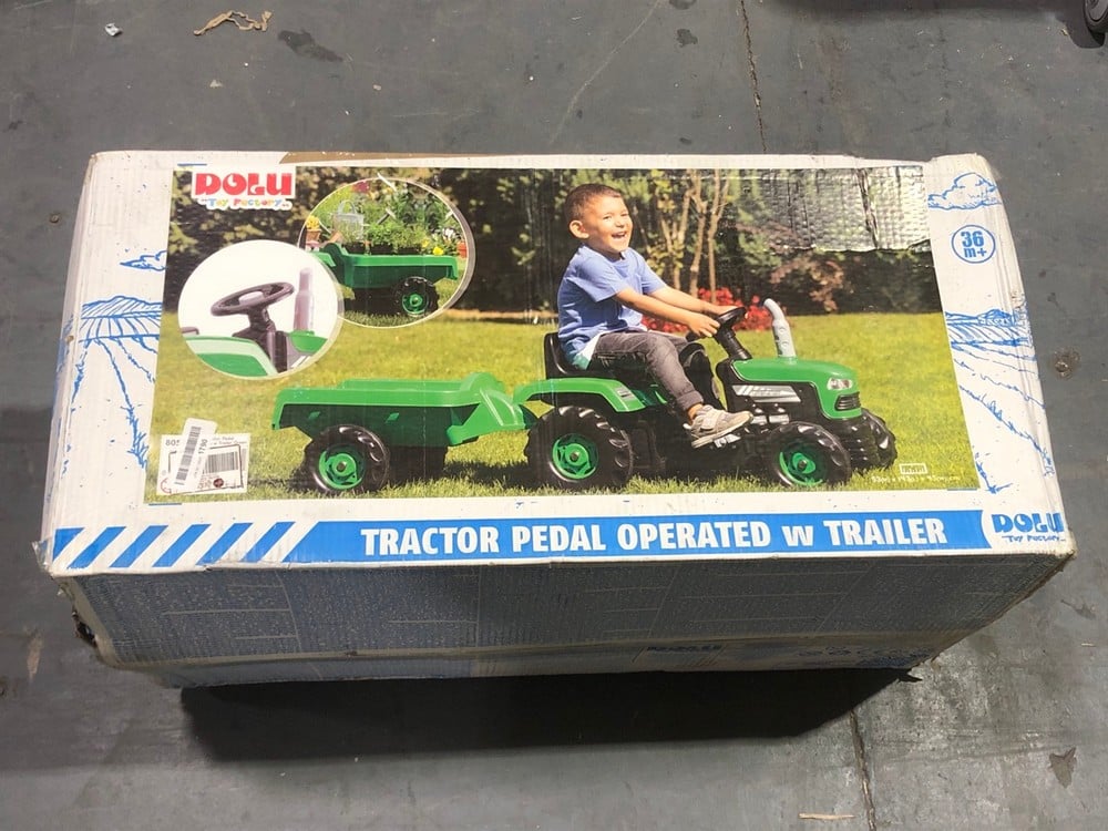 DOLU KIDS PEDAL OPERATED RIDE-ON TRACTOR