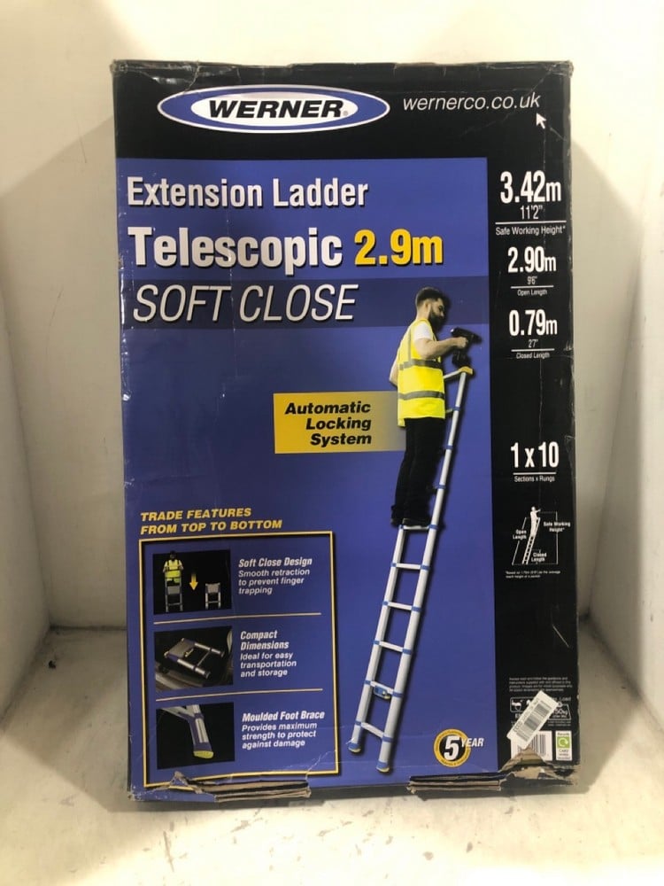 WERNER TELESCOPIC 2.9M SOFT CLOSE EXTENSION LADDER