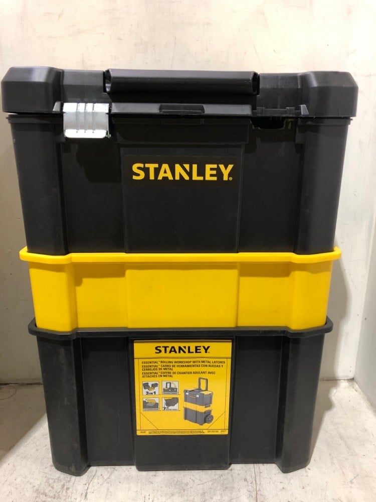 STANLEY ESSENTIAL ROLLING WORKSHOP WITH METAL LATCHES