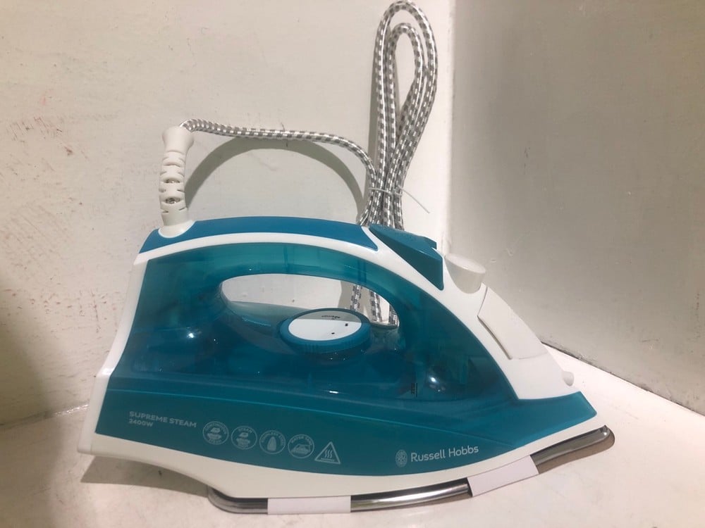 2 X RUSSELL HOBBS SUPREME STEAM 2400W IRON