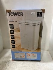 TOWER 50 LITRE SENSOR BIN TO INCLUDE CURVER DECO BIN - 50L