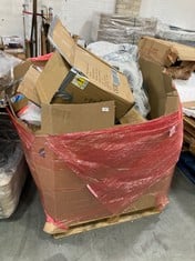 PALLET OF ASSORTED ITEMS TO INCLUDE VOUNOT SHOPPING BASKET IN GREY TO INCLUDE ACCENT CHAIR IN DARK GREY FABRIC (MISSING LEGS) (ZONE 4)