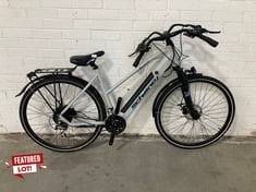 F.LLI SCHIANO E-WAVE 28'' ELECTRIC BIKE IN WHITE - RRP £899 (ZONE 1)