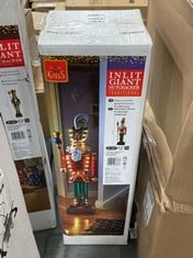 THREE KINGS INLIT GIANT NUTCRACKER TRADITIONAL - RRP £105 (ZONE 8)