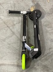 EVO VT3 ELECTRIC SCOOTER IN LIME - RRP £260 (ZONE 8) (COLLECTION ONLY)