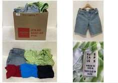 15 X ASSORTED MEDIUM ADULT CLOTHING ITEMS TO INCLUDE MID RISE LONG DENIM SHORTS LIGHT BLUE - SIZE M