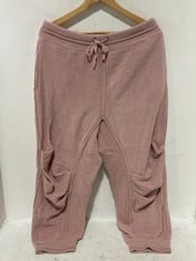 7 X DAY OFF JOGGERS PINK - SIZE S - TOTAL RRP £546