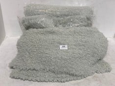 4 X EVER AFTER FLUFFY SCARF MINT BLUE - TOTAL RRP £160