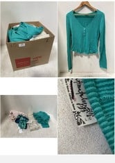 15 X ASSORTED LARGE ADULT CLOTHING ITEMS TO INCLUDE KEEP IT BASIC LONG SLEEVE TOP GREEN - SIZE L