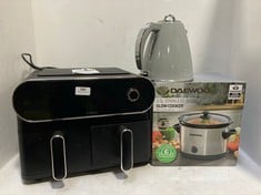 3 X ASSORTED KITCHEN ITEMS TO INCLUDE 3.5 LITRE STAINLESS STEEL SLOW COOKER