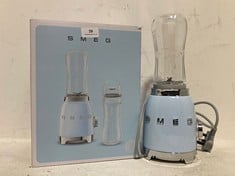 SMEG RETRO STYLE PERSONAL BLENDER 600ML PASTEL BLUE - MODEL NO. PBF01 - RRP £109