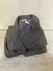 2 X TAILORED HERITAGE BLAZER GREY / WHITE - SIZE L TOTAL RRP- £316