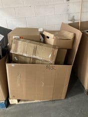 PALLET OF ASSORTED ITEMS TO INCLUDE 83L CLEAR STORAGE BOX (KERBSIDE PALLET DELIVERY)