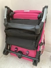 1 X COSATTO YO! STROLLER IN HAPPY UNICORNS DESIGN MODEL: CT5705 RRP: £159.